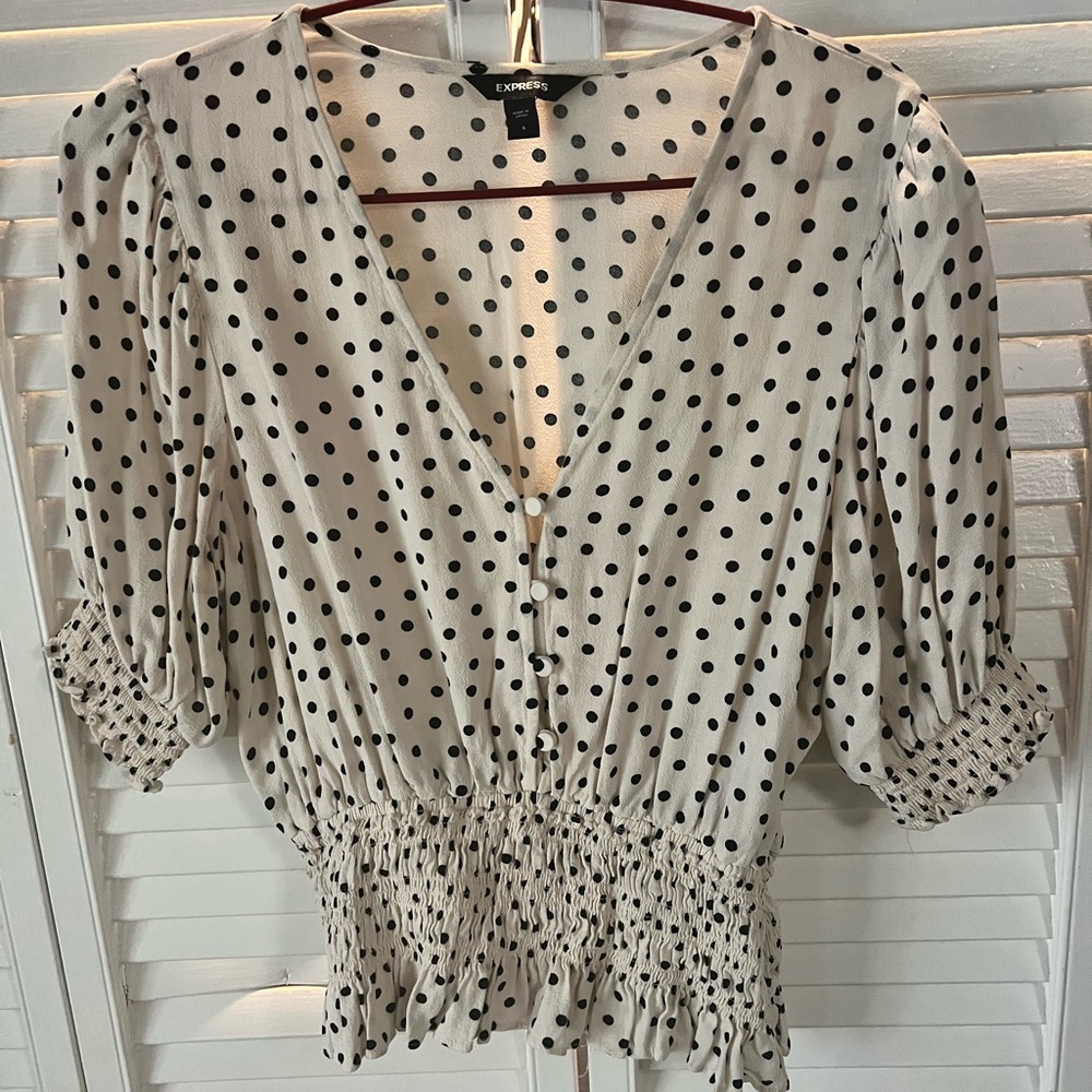 Polka dot Express blouse